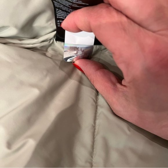 $609 The North Face Men's Printed 77 Brooks Down Parka Medium Glacier Camo *Rip - Picture 3 of 9